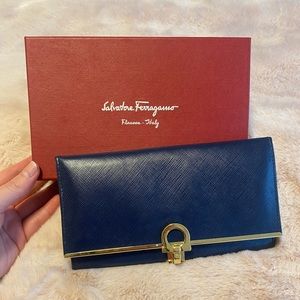 Salvatore Ferragamo Leather Gancini Icona Continental Wallet
